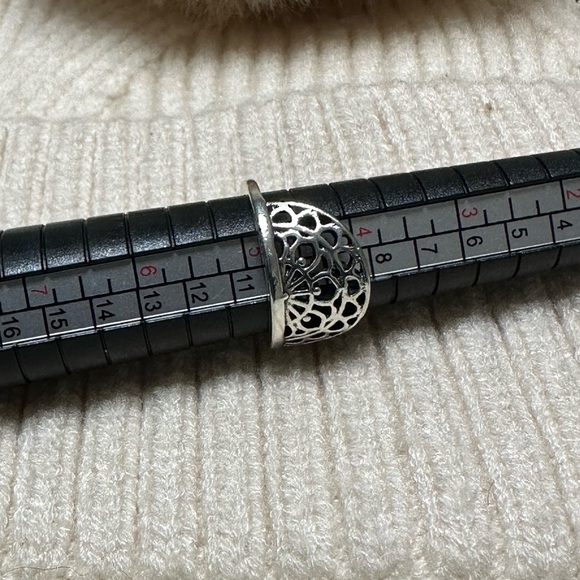 Boutique silver ring - Picture 4 of 4